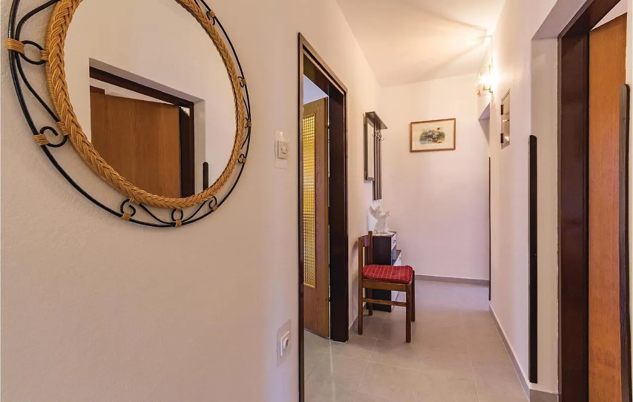 3 Bedroom Beautiful Apartment In メドゥリン クロアチア